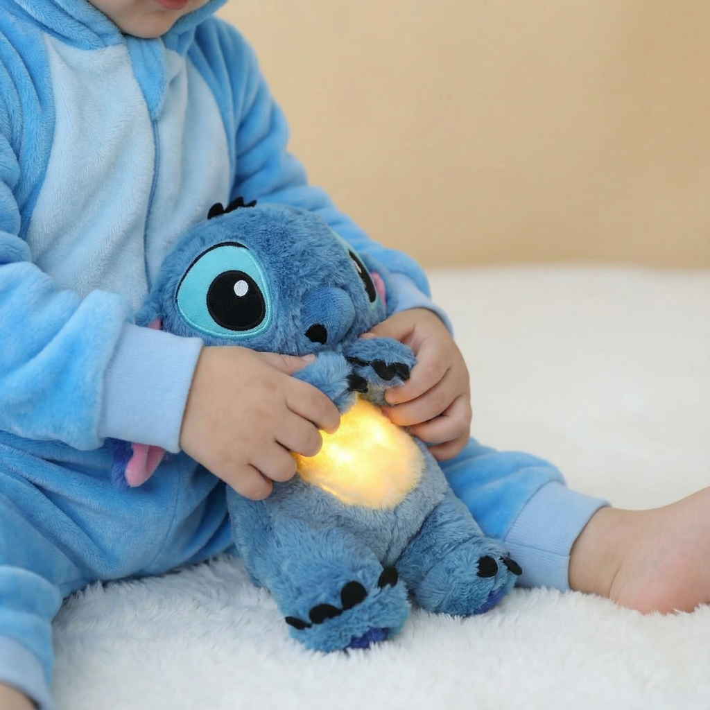 בובת סטיץ עם אור